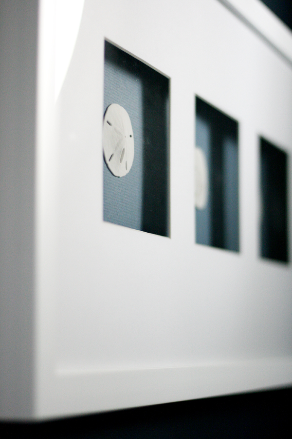 nautical beauty powder room