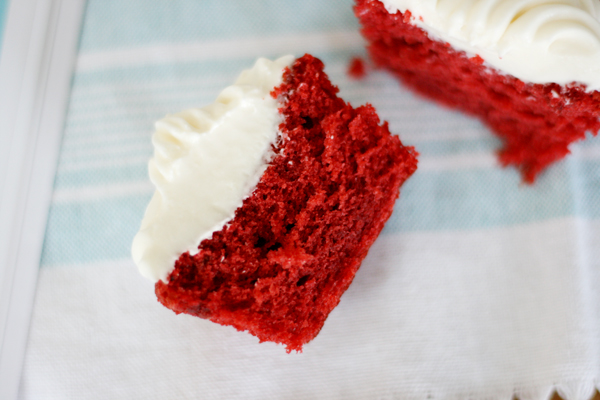 red velvet cupcakes