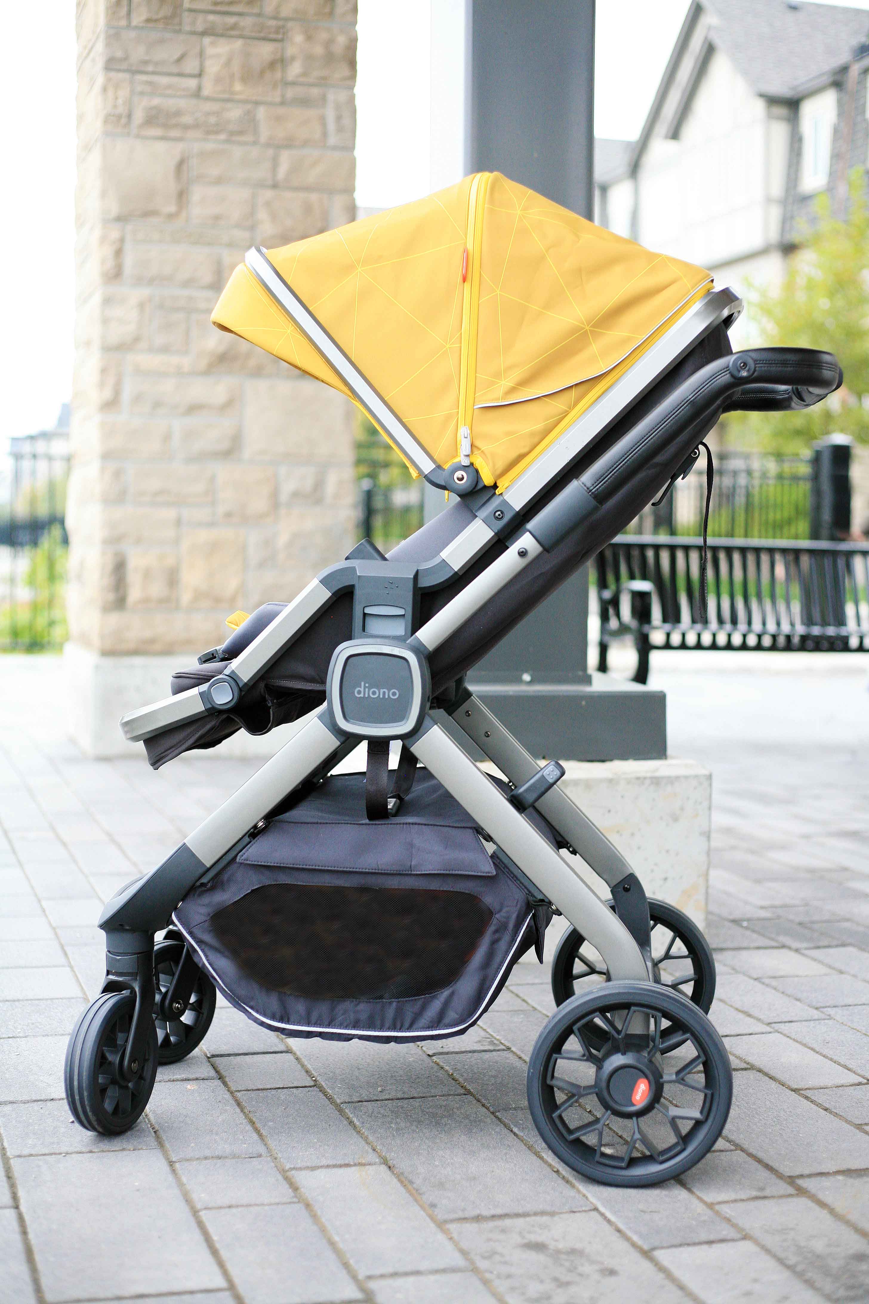 diono quantum 2 stroller